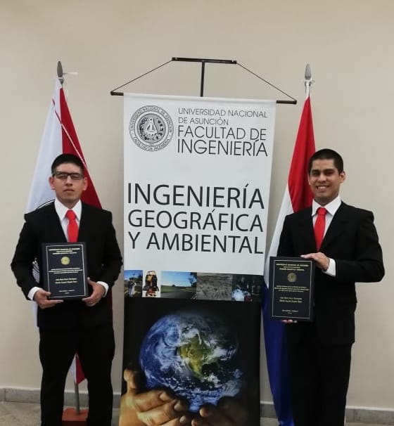 Técnico del Catastro Nacional egresó de la carrera de Ingeniería Geográfica y Ambiental